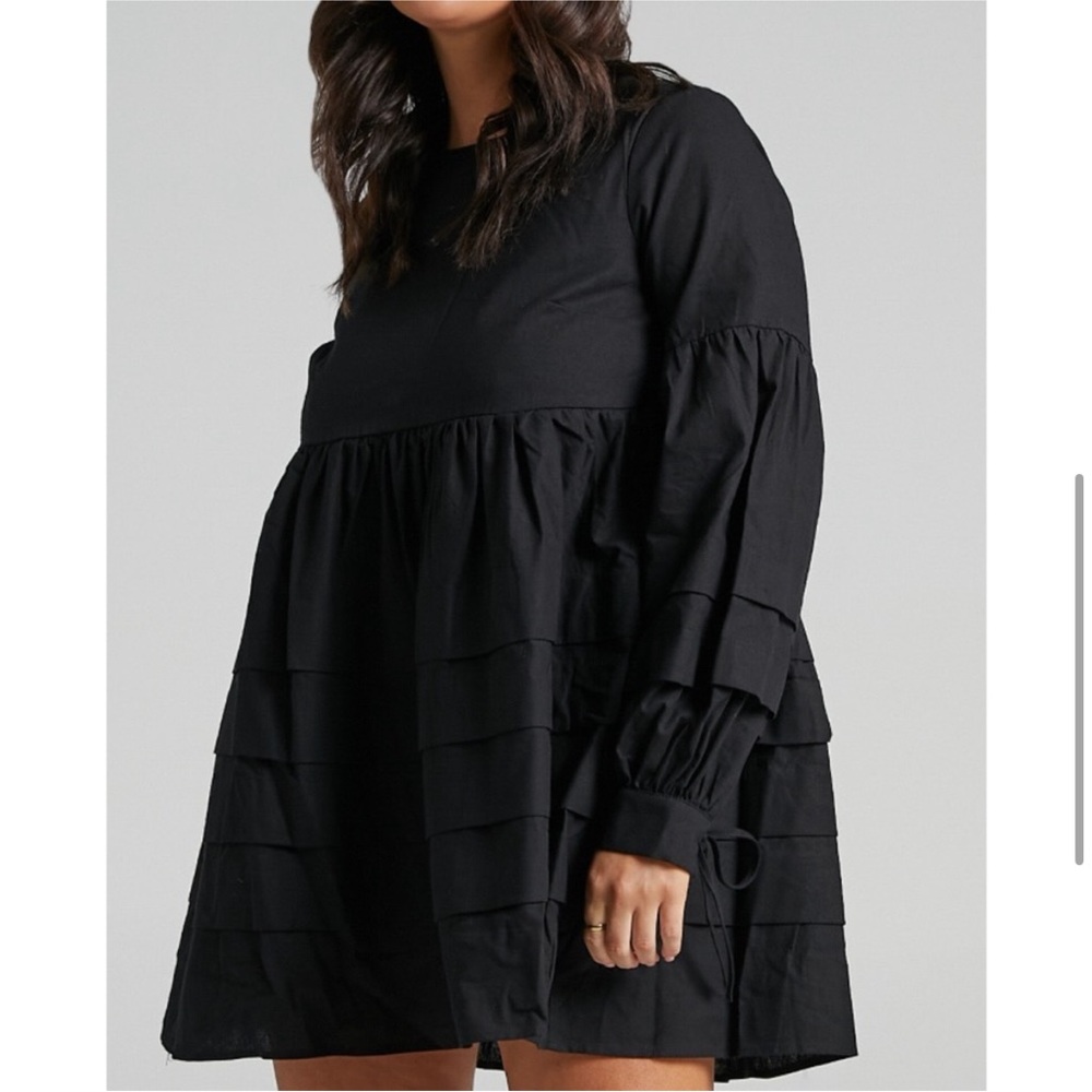 Showpo. Jefferies Long Sleeve Pin Tuck Dress Black - Picture 12 of 12